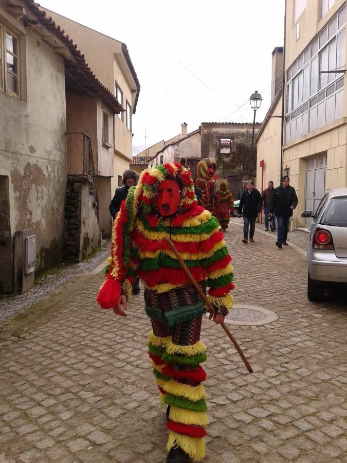 O Palheirinho - Turismo Rural - Bragança Casa de hóspedes Samil Exterior foto