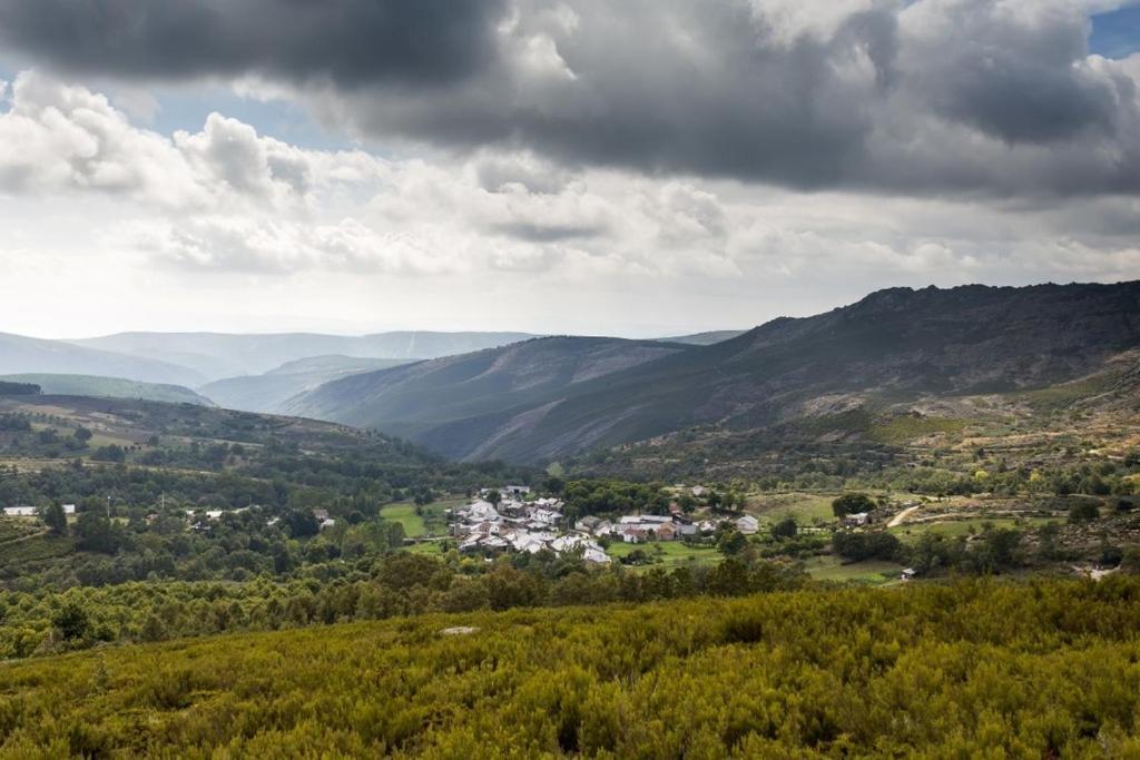 O Palheirinho - Turismo Rural - Bragança Casa de hóspedes Samil Exterior foto